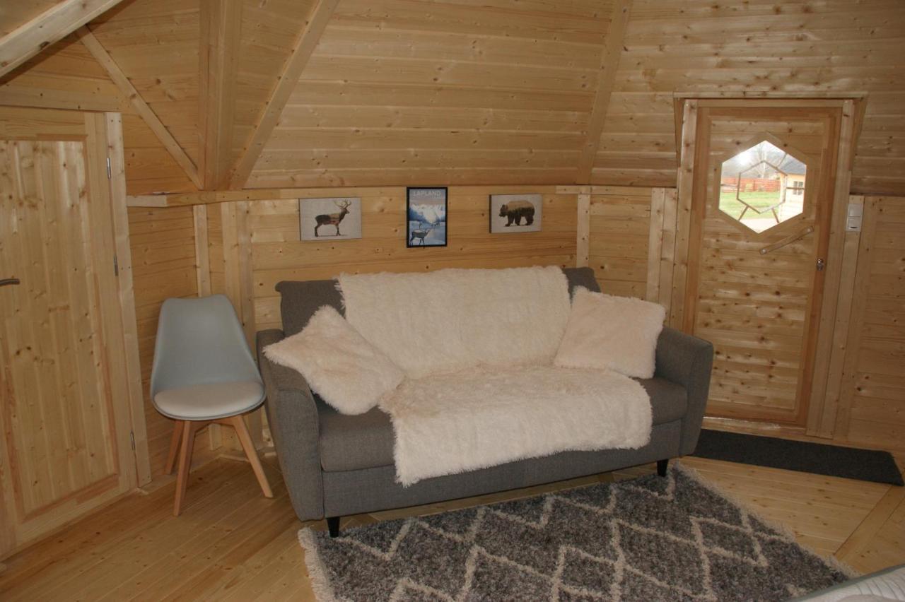Les Cabanes Du Grand Nord Pradines  Eksteriør bilde