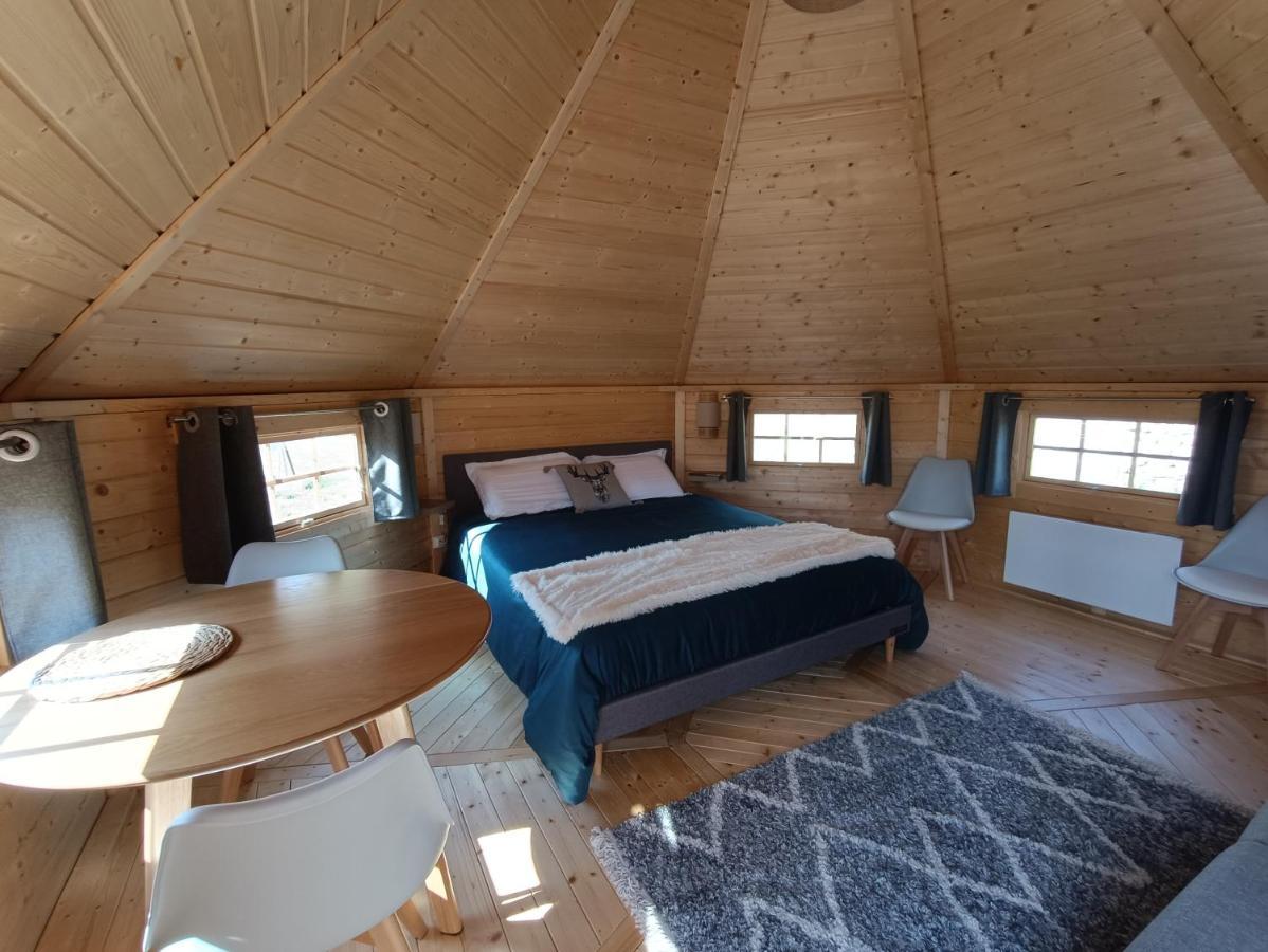 Les Cabanes Du Grand Nord Pradines  Eksteriør bilde
